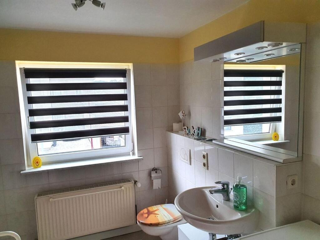 Apartment In Saxony In A Charming Area 弗赖塔尔 外观 照片